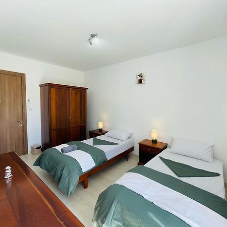 Coral Cove Comfort Room 2 St. Paul's Bay Luaran gambar